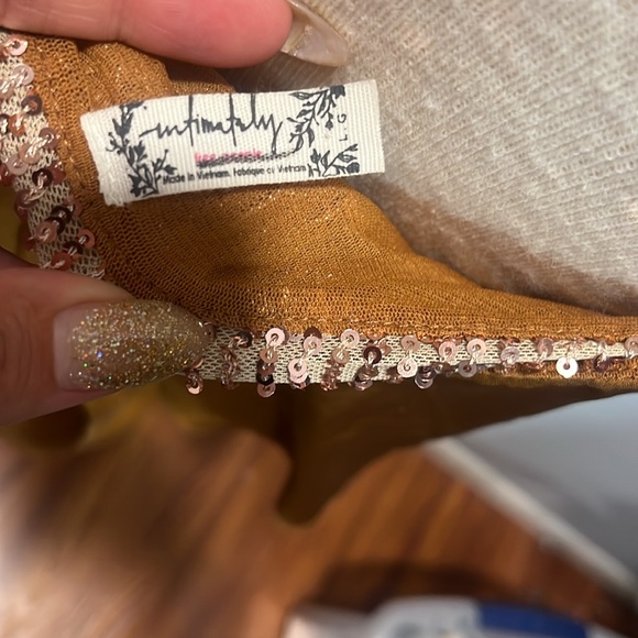 Intimately Free people top - Picture 6 of 7